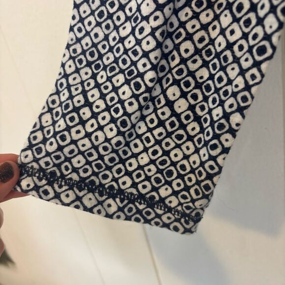 Talbots Large Long Sleeve Tee Cotton Blend Dotted Navy Blue/White Athleisure Gym - Picture 6 of 10